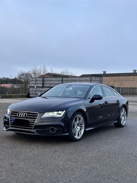 Schwarz Gebraucht 2011 Audi A7 Sport Limousine | 18.200 € (Fairer Preis) - Bild 1/4