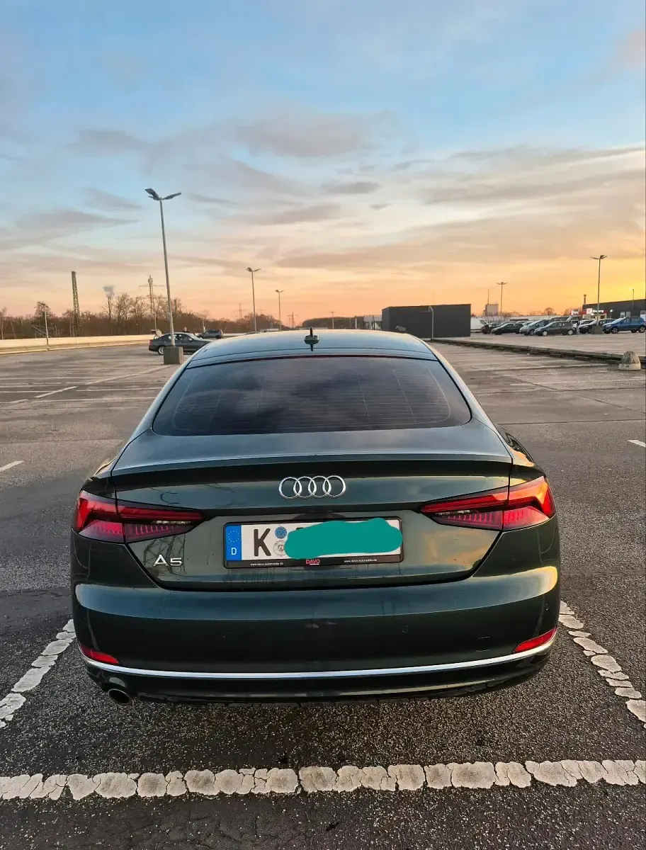 Gebraucht Audi A5 Comfort 150 PS (110 kW) 2018 Grün Coupé