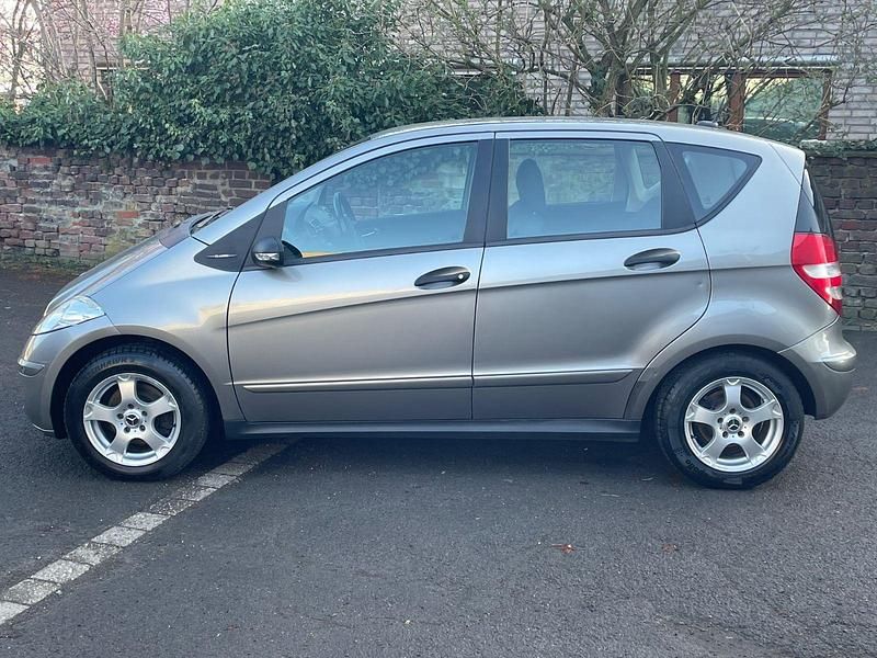 Gebraucht Mercedes A150 95 PS (69 kW) 2005 Grau Kleinwagen
