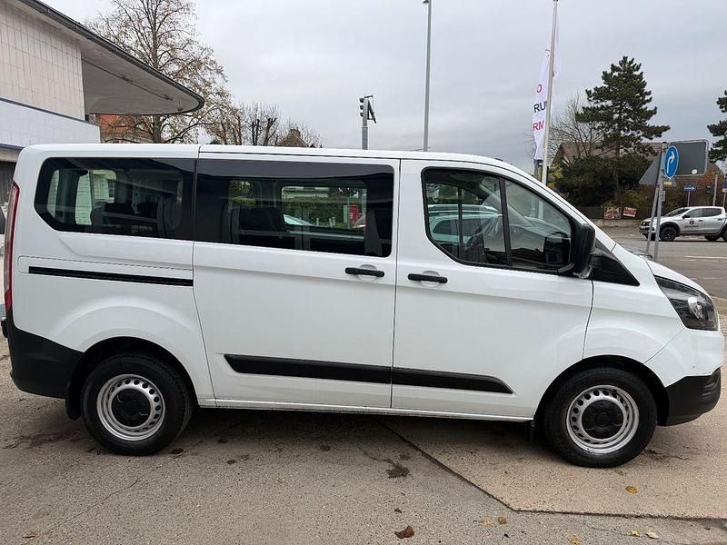 Gebraucht Ford Transit Custom 105 PS (77 kW) 2018 Frozen white Van / Kleinbus