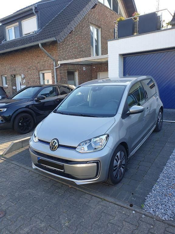 Gebraucht VW e-up! United 61 kW (83 PS) 2021 Silber Kleinwagen