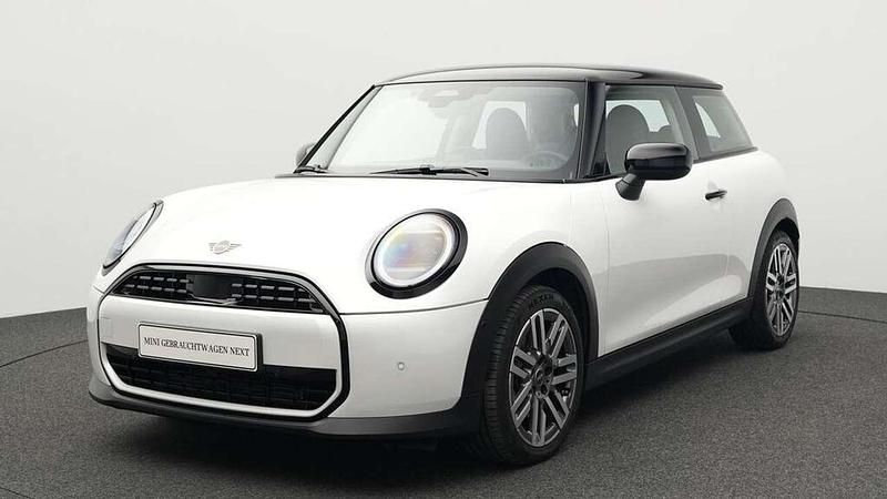 Weiß Gebraucht 2024 Mini Cooper Classic Kleinwagen | 25.541 € (Fairer Preis) - Bild 1/4