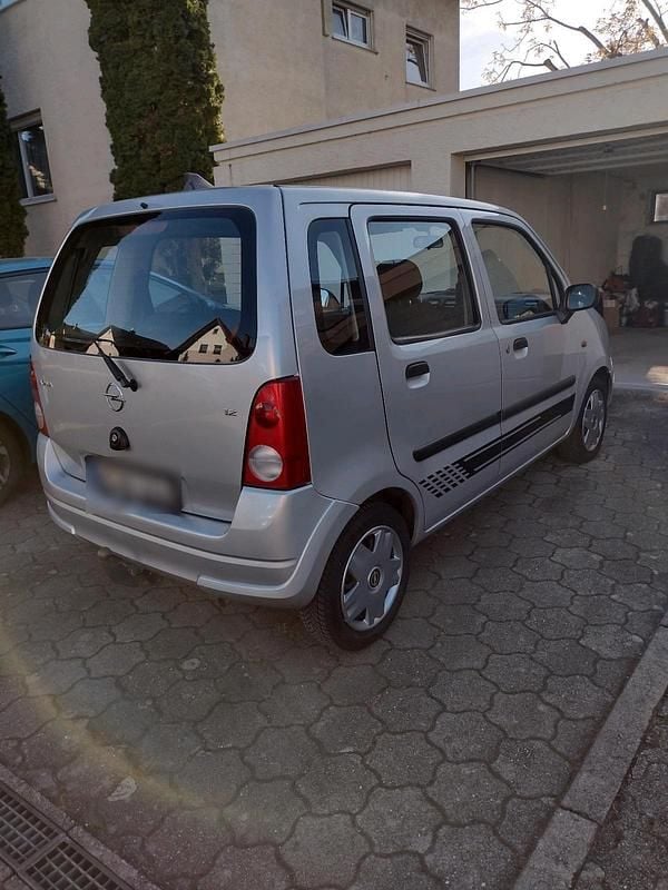 Gebraucht Opel Agila 75 PS (55 kW) 2004 Silber Van / Kleinbus