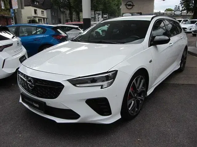 Gebraucht Opel Insignia OPC 230 PS (169 kW) 2021 Weiß Kombi