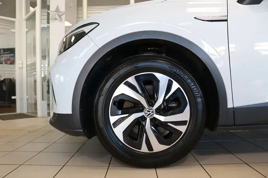 Gebraucht VW ID.4 Pure 125 kW (170 PS) 2022 Weiß SUV
