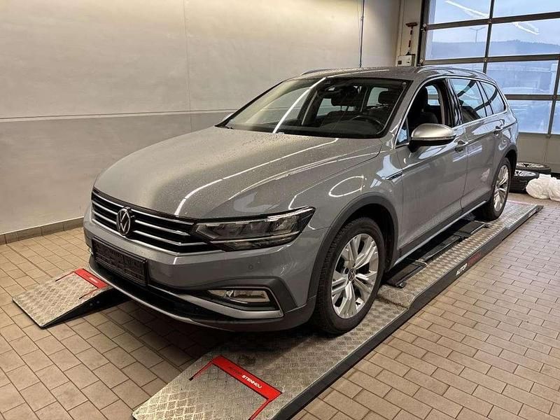 Gebraucht VW Passat Alltrack 200 PS (147 kW) 2022 Grau Kombi