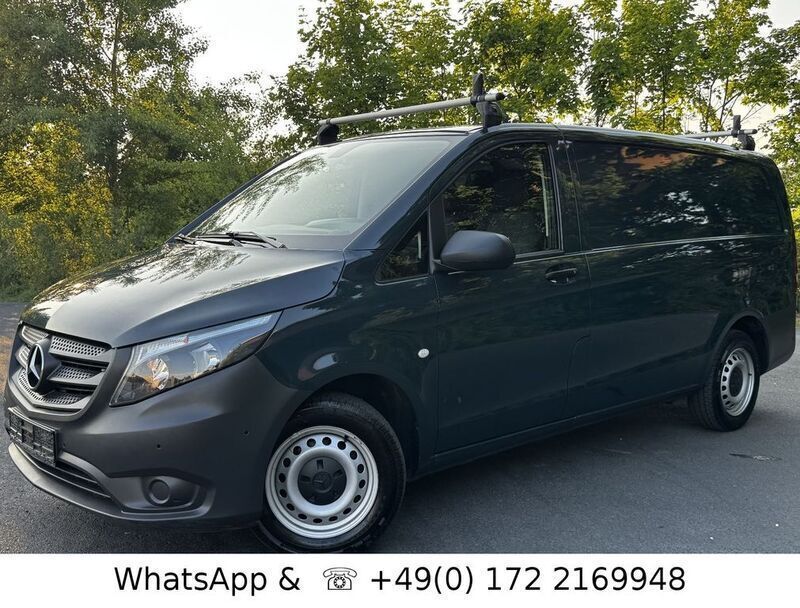 Grün Gebraucht 2018 Mercedes Vito Van / Kleinbus | 17.400 € (Superpreis) - Bild 1/4