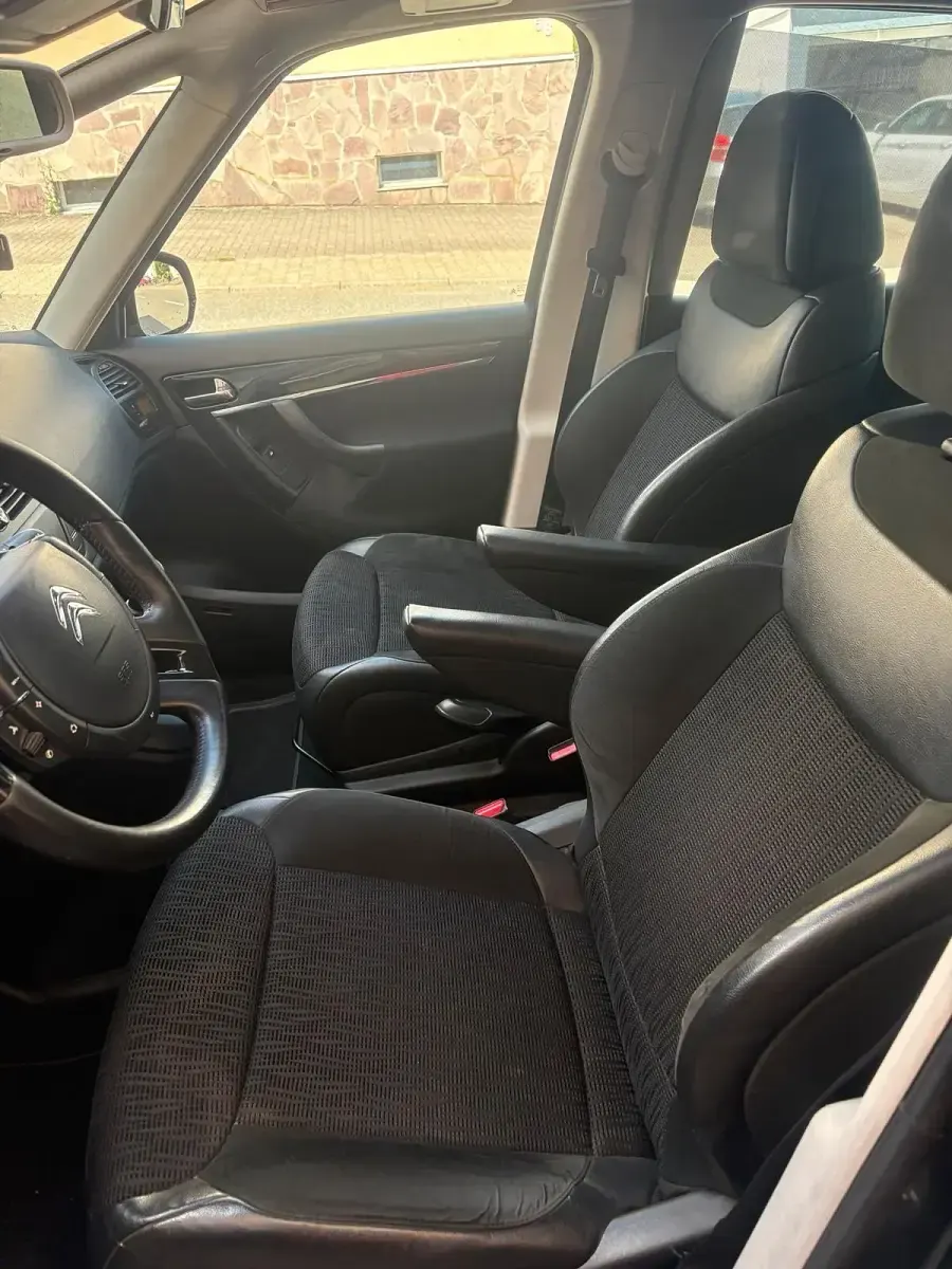 Gebraucht Citroën C4 82 PS (60 kW) 2012 Grau Van / Kleinbus