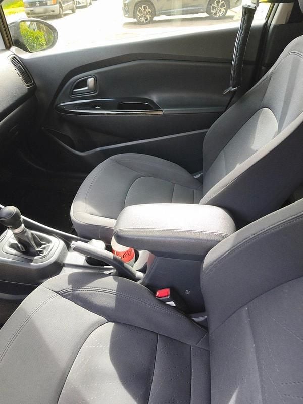Gebraucht Kia Rio 86 PS (63 kW) 2012 Schwarz Coupé