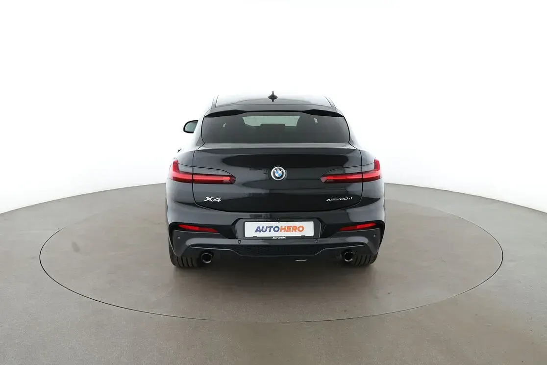 Gebraucht BMW X4 M Sport 190 PS (139 kW) 2020 Schwarz SUV