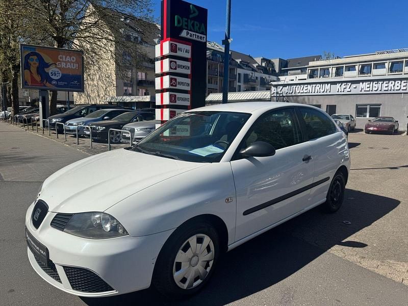 Weiß Gebraucht 2008 Seat Ibiza Limousine | 1.790 € (Guter Preis) - Bild 1/4