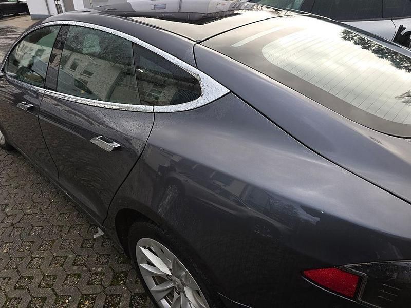 Gebraucht Tesla Model S 413 kW (562 PS) 2020 Grau Kleinwagen