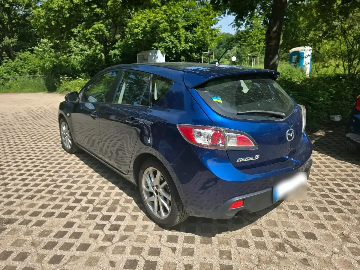 Gebraucht Mazda 3 105 PS (77 kW) 2009 Blau Limousine