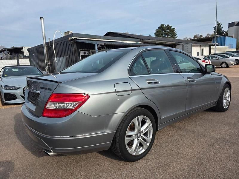 Gebraucht Mercedes C280 231 PS (169 kW) 2010 Grau Limousine