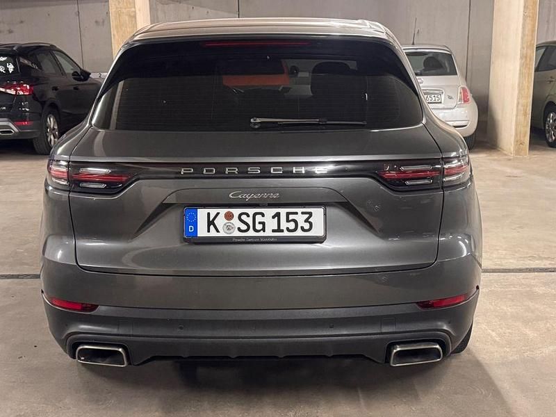 Gebraucht Porsche Cayenne 340 PS (250 kW) 2019 Grau SUV