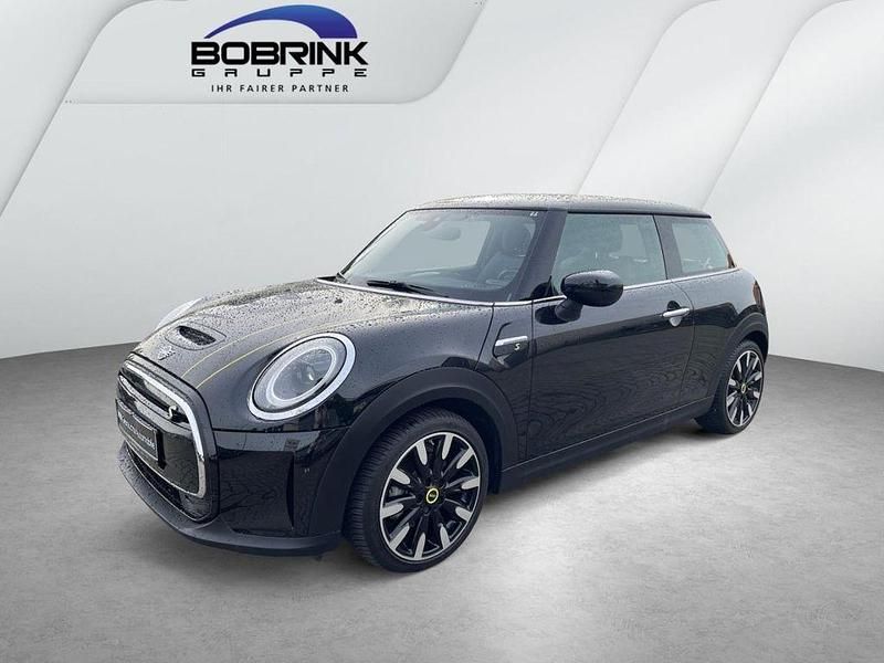 Schwarz Gebraucht 2023 Mini Cooper SE Classic Kleinwagen | 19.920 € (Fairer Preis) - Bild 1/4
