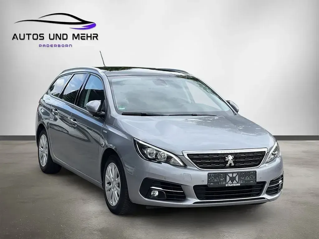 Gebraucht Peugeot 308 SW Style 131 PS (96 kW) 2020 Grau Kombi