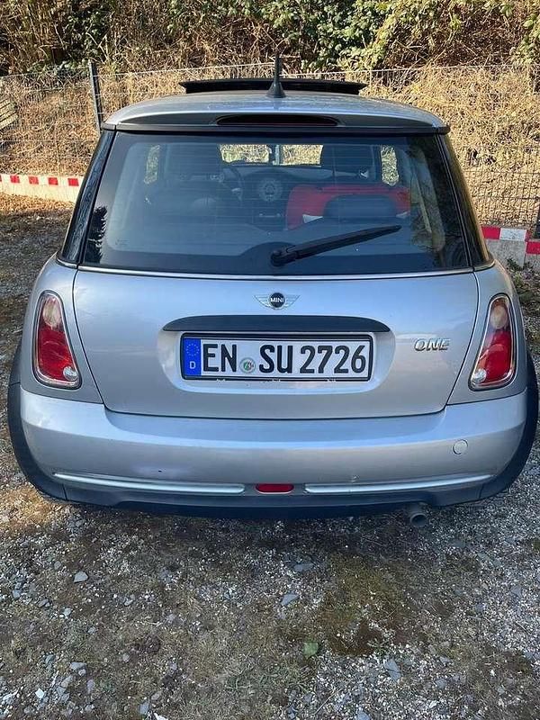 Second-hand Mini ONE Seven 90 CP (66 kW) 2006 Argintiu Hatchback