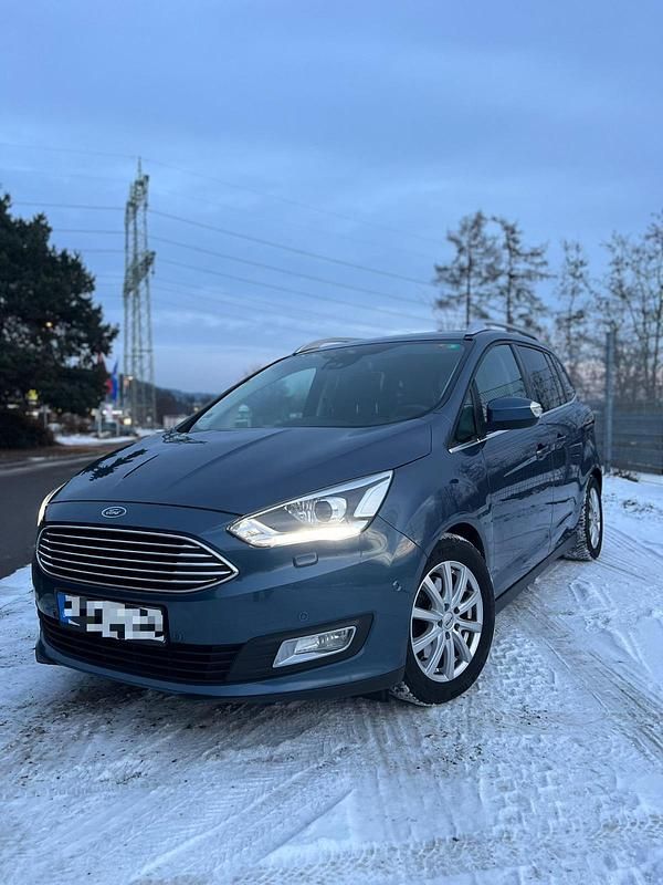 Blau Gebraucht 2019 Ford C-MAX Van / Kleinbus | 10.700 € (Fairer Preis) - Bild 1/4