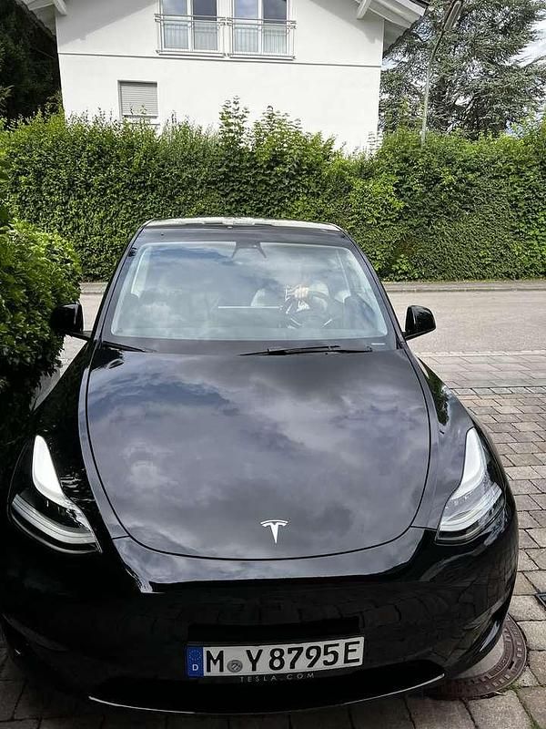 Gebraucht 2022 Tesla Model Y Performance SUV | 39.999 € (Fairer Preis) - Bild 1/4