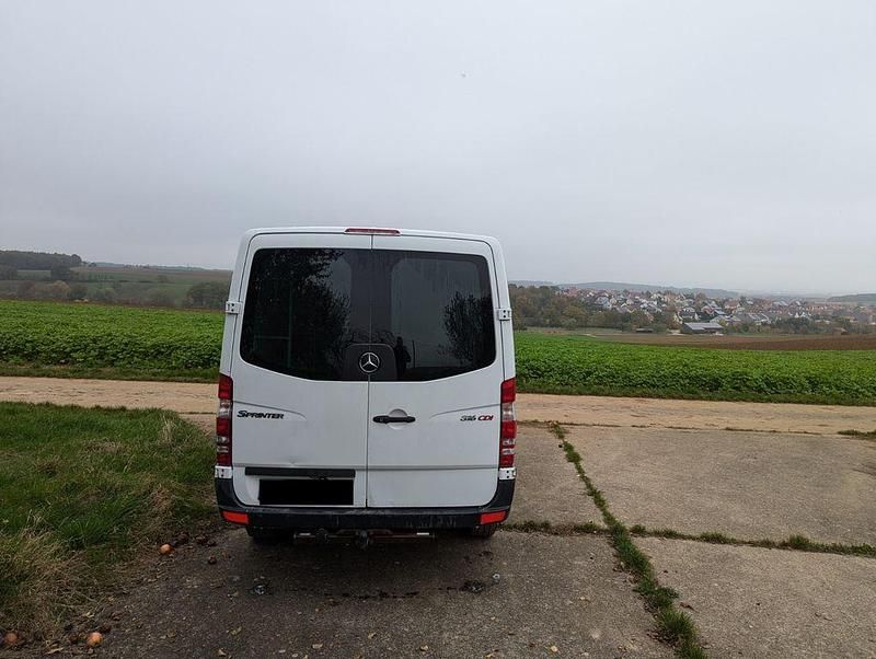 Gebraucht Mercedes Sprinter 163 PS (119 kW) 2011 Weiß Van