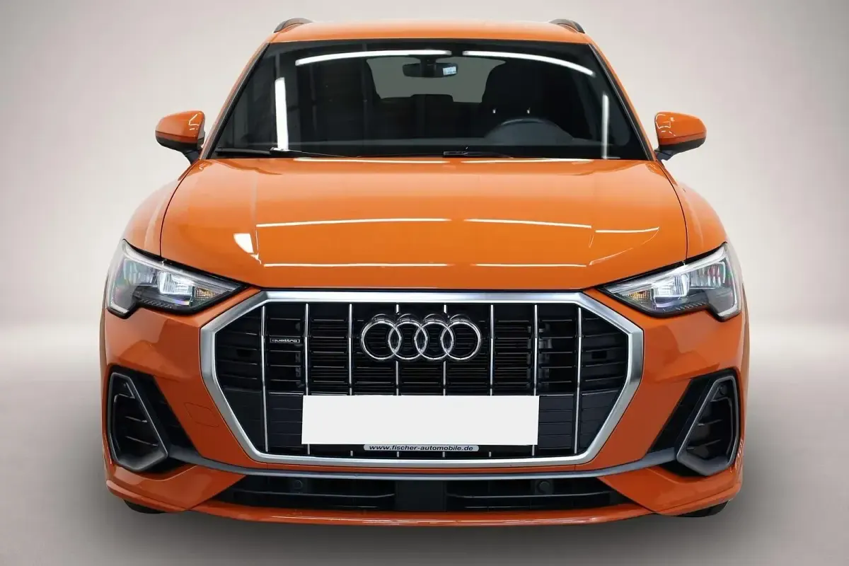 Gebraucht Audi Q3 S-Line 150 PS (110 kW) 2022 Manufacturer SUV