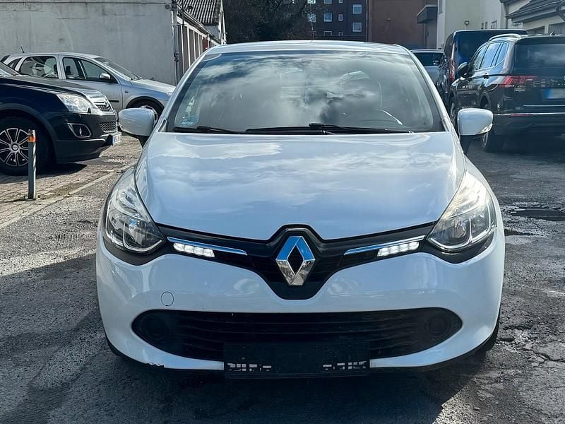 Gebraucht Renault Clio IV 73 PS (53 kW) 2014 Weiß Kleinwagen