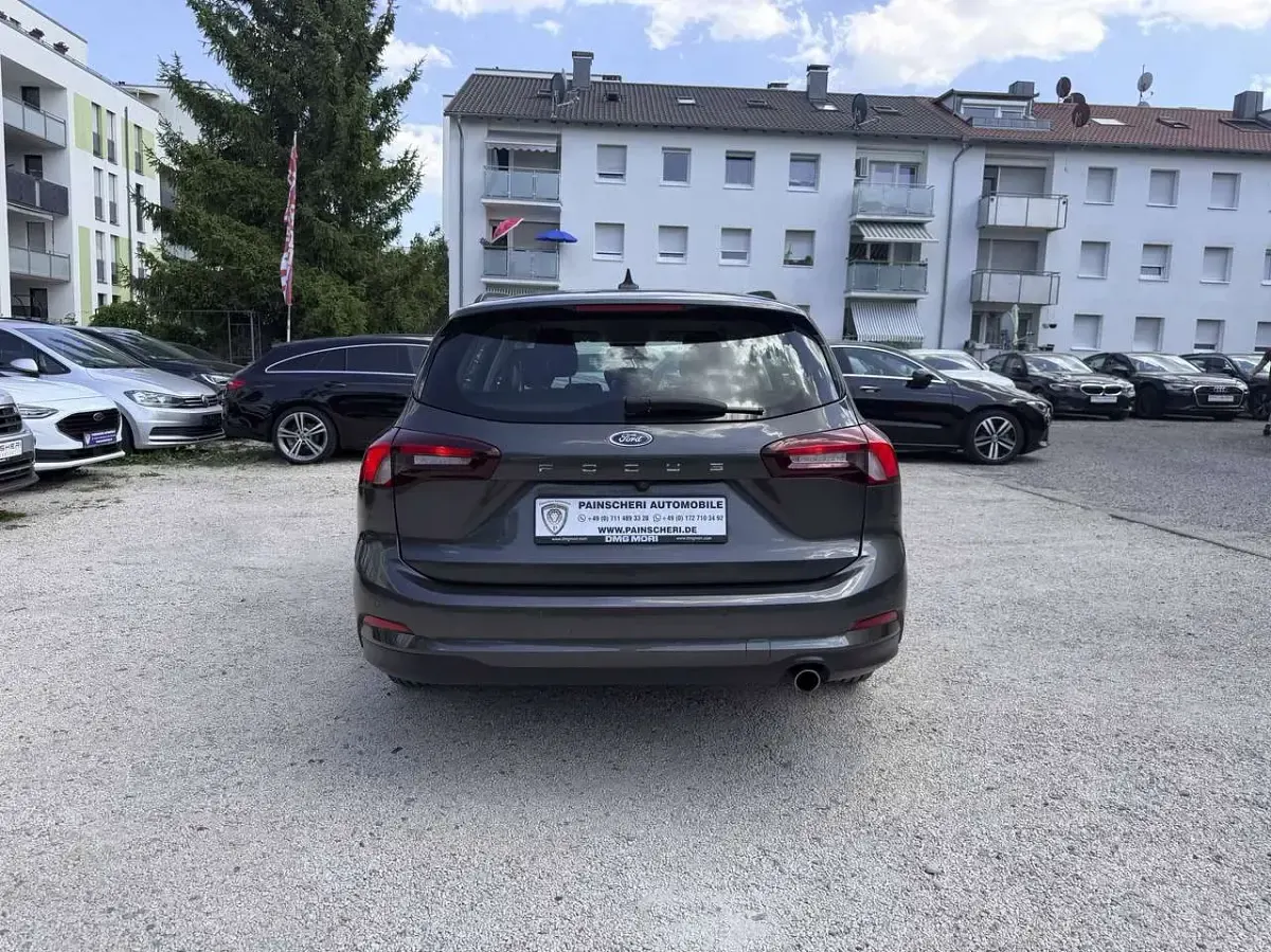 Gebraucht Ford Focus Cool & Connect 120 PS (88 kW) 2022 Magnetic Kombi