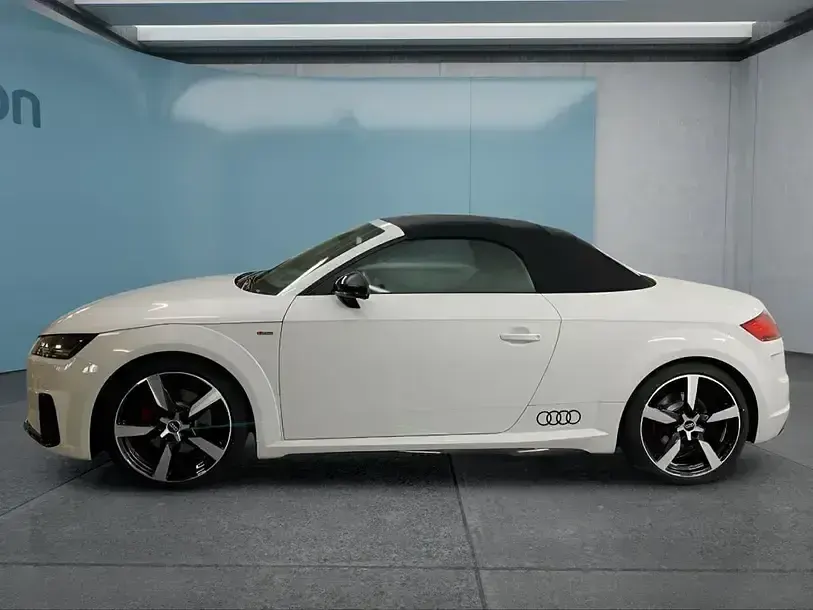 Second-hand Audi TT 197 CP (144 kW) 2023 Negru