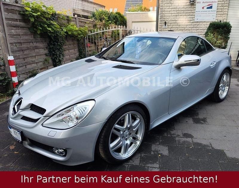 Silber Gebraucht 2010 Mercedes SLK350 Cabrio | 24.998 € - Bild 1/4