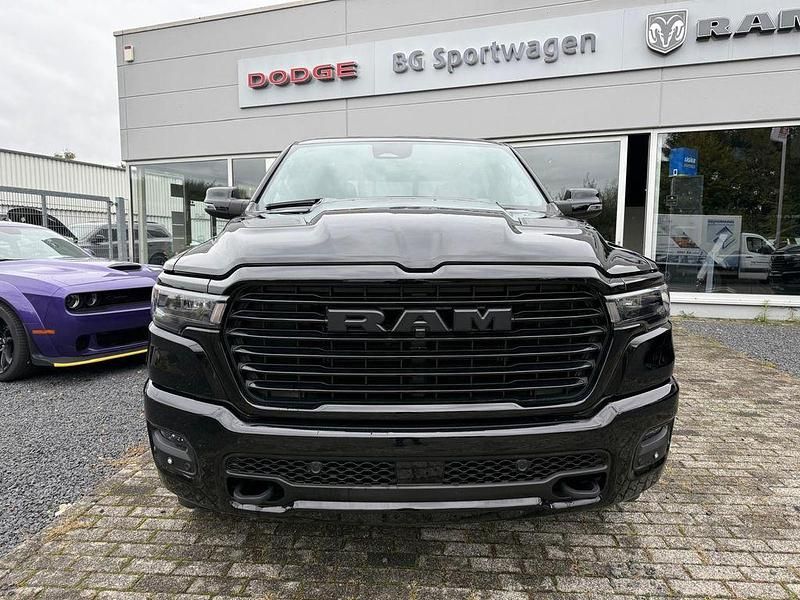 Neu Dodge Ram 426 PS (313 kW) 2025 Schwarz Pickup