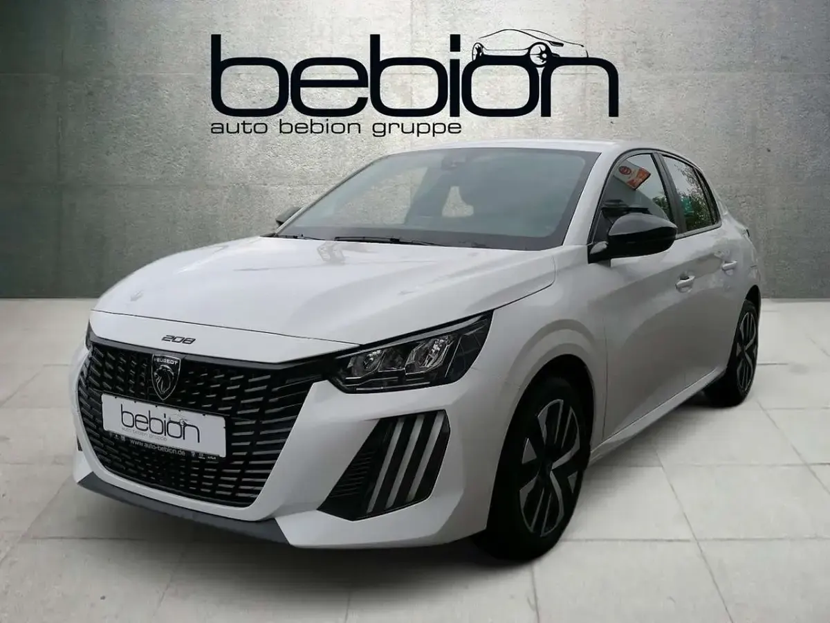 Gebraucht Peugeot 208 Active 101 PS (74 kW) 2024 Kleinwagen