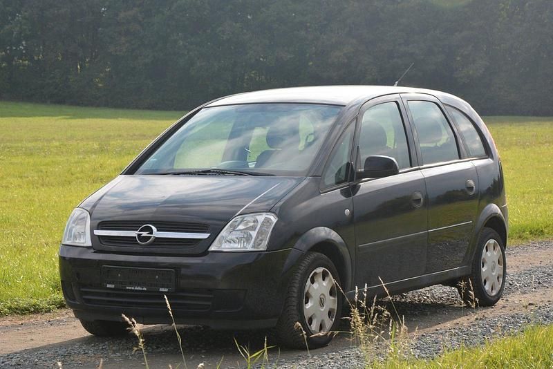 Second-hand Opel Meriva 101 CP (74 kW) 2004 Negru Monovolum