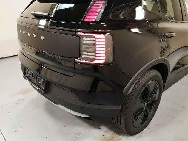 Gebraucht Volvo EX30 CC Performance 314 kW (428 PS) 2025 Onyx black (metallic) SUV
