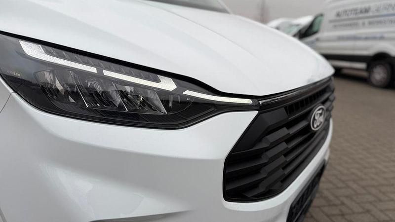 Gebraucht Ford Transit 136 PS (100 kW) 2024 Weiß Limousine