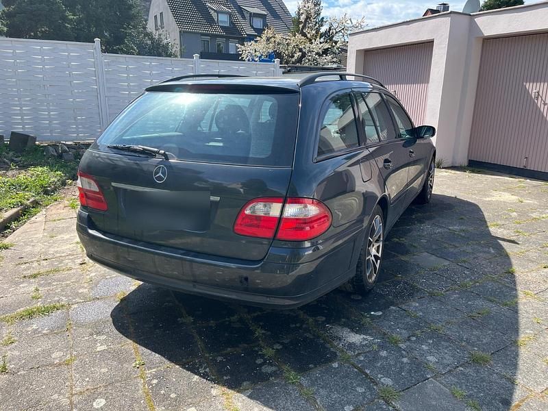 Usata Mercedes E320 2003 Grigio Station wagon