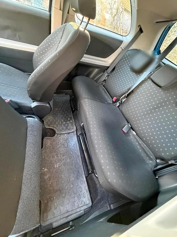 Gebraucht Toyota Yaris 70 PS (51 kW) 2007 Blau Kleinwagen