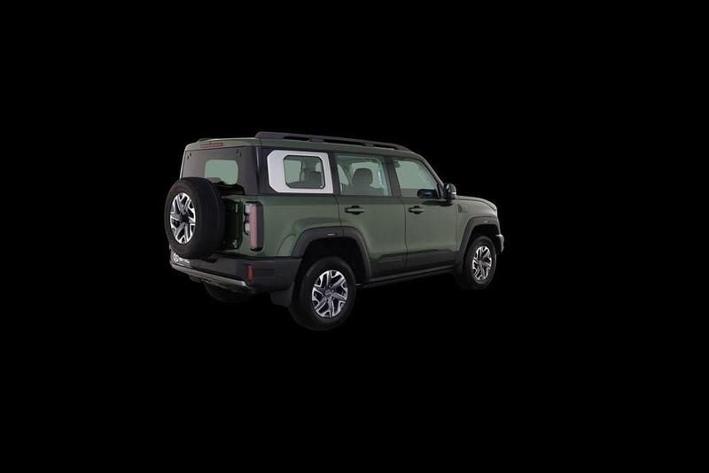 Neu Baic BJ40 162 PS (119 kW) 2026 Grün SUV