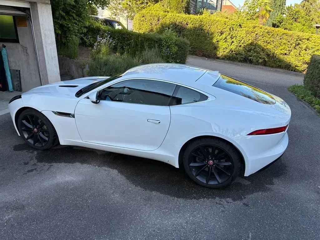 Używany Jaguar F-Type 340 KM (250 kW) 2016 Biały