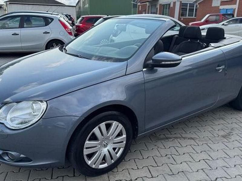 Gebraucht VW Eos Sport 122 PS (89 kW) 2010 Grau Cabrio