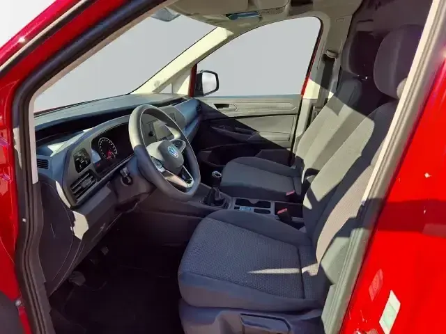 Second-hand VW Caddy 75 CP (55 kW) 2021 Roșu Monovolum