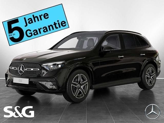 Metalliclack obsidianschwarz Gebraucht 2025 Mercedes GLC220 AMG SUV | 64.499 € (Fairer Preis) - Bild 1/4