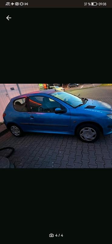 Gebraucht Peugeot 206 75 PS (55 kW) 1998 Blau Kleinwagen
