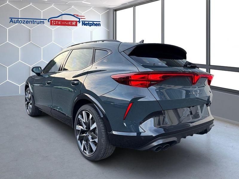 Neu Cupra Formentor VZ 333 PS (244 kW) 2025 Blau SUV
