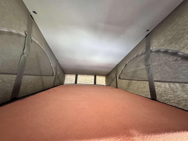 Gebraucht VW T5 Beach 179 PS (131 kW) 2014 Rot Van