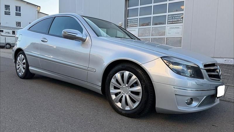 Gebraucht Mercedes CLC200 184 PS (135 kW) 2009 Silber Kleinwagen