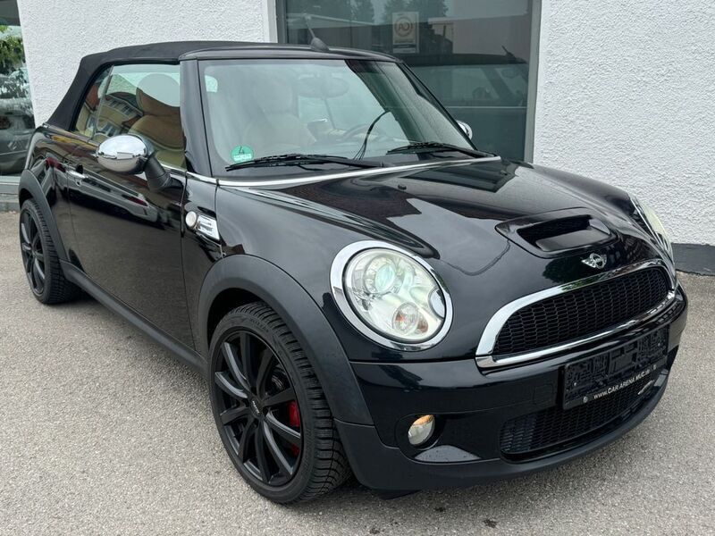 Schwarz Gebraucht 2009 Mini John Cooper Works Cabriolet Cabrio | 8.990 € (Superpreis) - Bild 1/4
