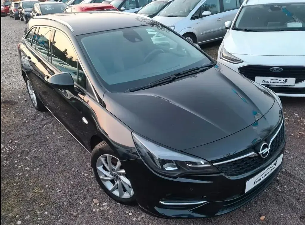 Używany Opel Astra Elegance 105 KM (77 kW) 2020 Czarny Kombi