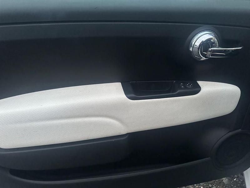 Gebraucht Fiat 500 Lounge 101 PS (74 kW) 2009 Weiß Kleinwagen