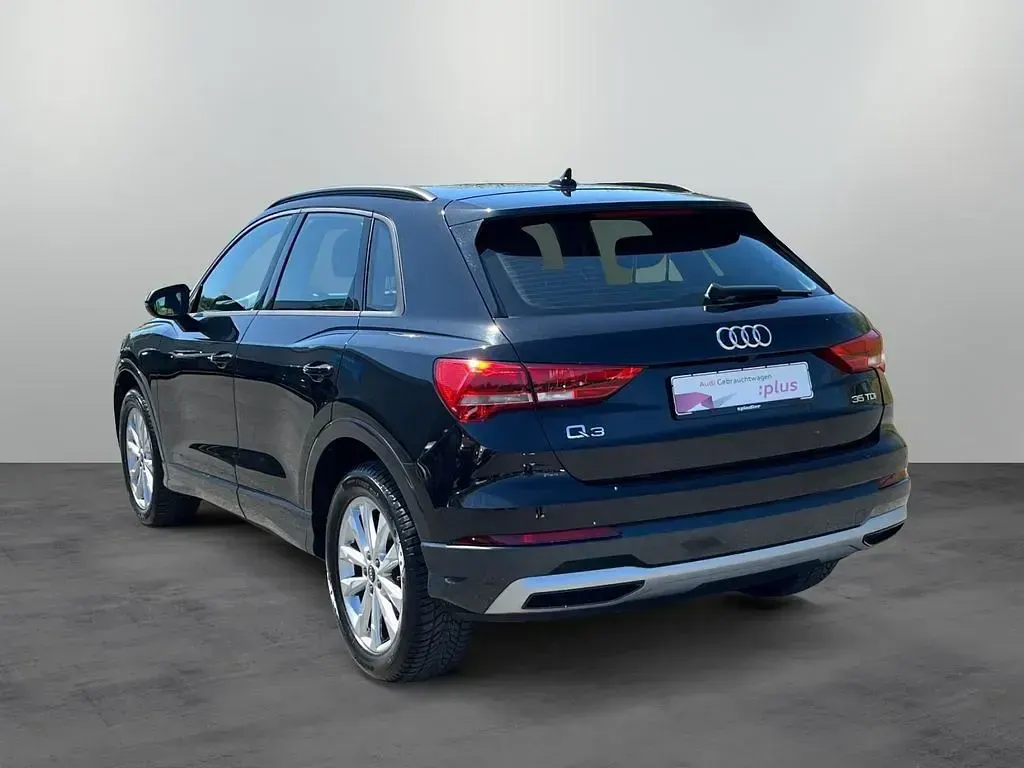 Gebraucht Audi Q3 Advanced Plus 150 PS (110 kW) 2022 Mythosschwarz metallic SUV